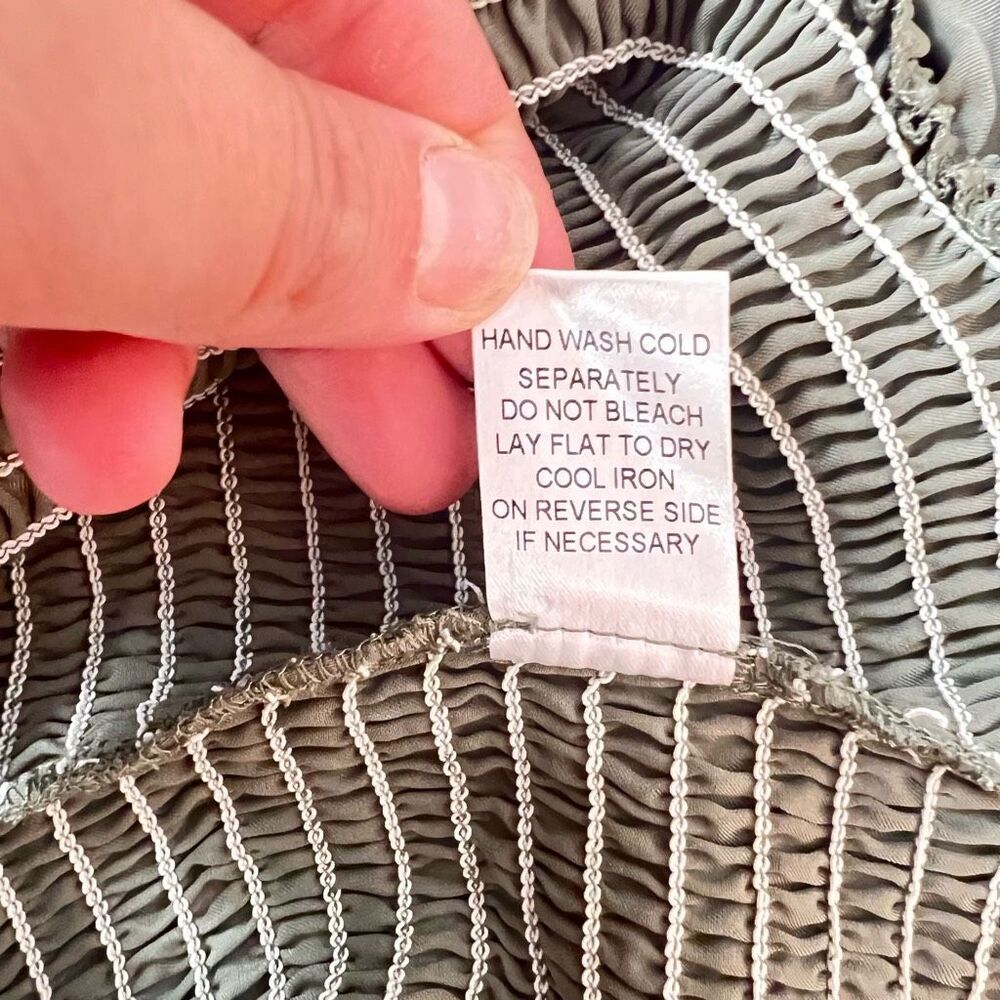 Mable Green Ruffle Smocked Spaghetti Strap Long Tiered Midi Dress Size Small - Picture 10 of 11